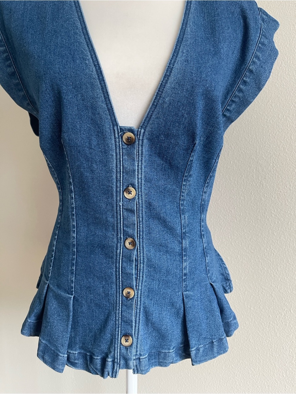 Free People Blue Denim Button-Front V-Neck Peplum Top - Picture 3 of 7